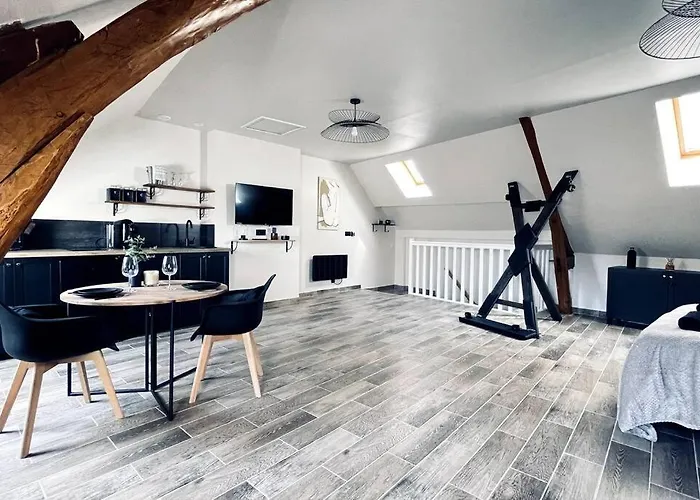 Love Room Le Chalet / Jacuzzi / Sauna